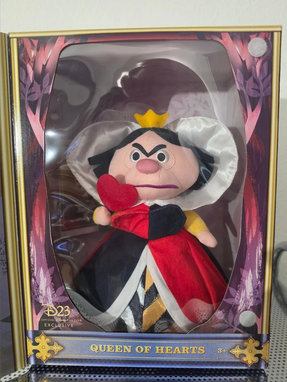 Disney Alice In Wonderland Queen of Hearts-70th Anniversary